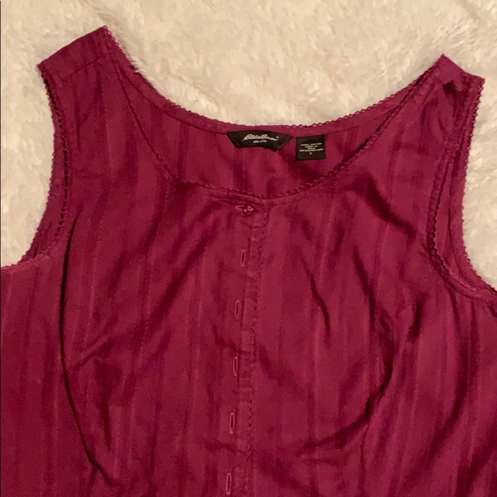 Maroon tank top